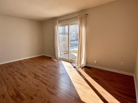 56 - 996 Sydenham Rd, Townhouse with 3 bedrooms, 1 bathrooms and 2 parking in Peterborough ON | Image 2