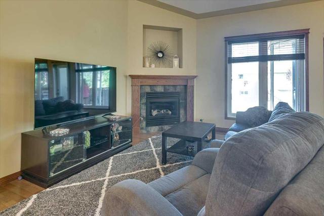 71 Issard Close, House detached with 5 bedrooms, 3 bathrooms and 2 parking in Red Deer AB | Image 10