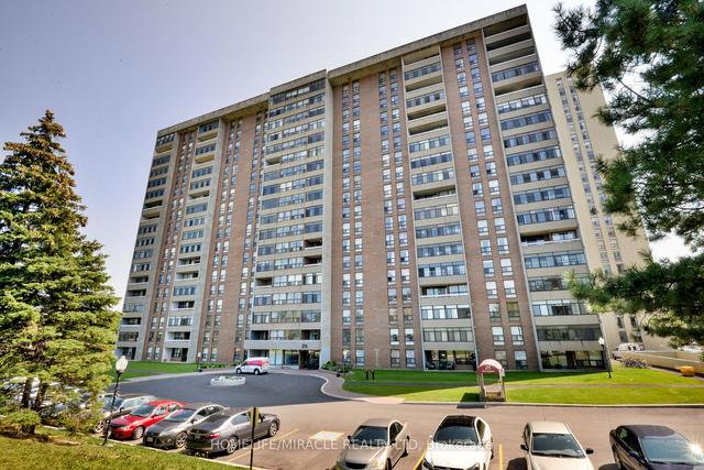 410 - 25 Kensington Rd, Condo with 2 bedrooms, 1 bathrooms and 1 parking in Brampton ON | Image 28