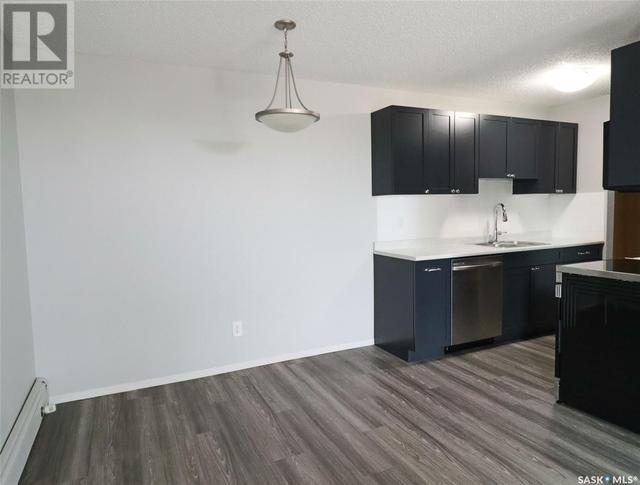 301 - 1140 9th Avenue Ne, Condo with 2 bedrooms, 1 bathrooms and null parking in Swift Current SK | Image 7