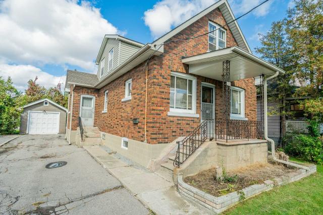 214 Jackson Ave, House detached with 3 bedrooms, 2 bathrooms and 11 parking in Oshawa ON | Image 1