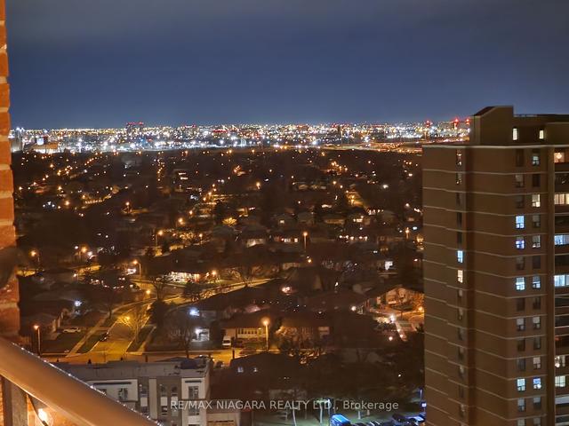 2102ph2 - 625 The West Mall, Condo with 3 bedrooms, 2 bathrooms and 1 parking in Toronto ON | Image 29
