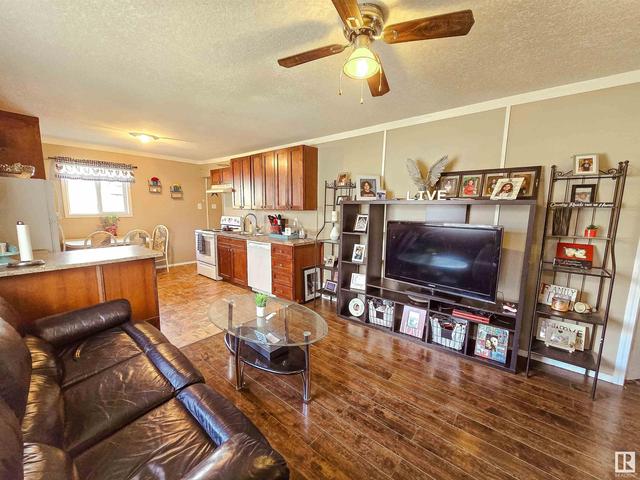 4925 46 St, House detached with 3 bedrooms, 1 bathrooms and null parking in Drayton Valley AB | Image 9