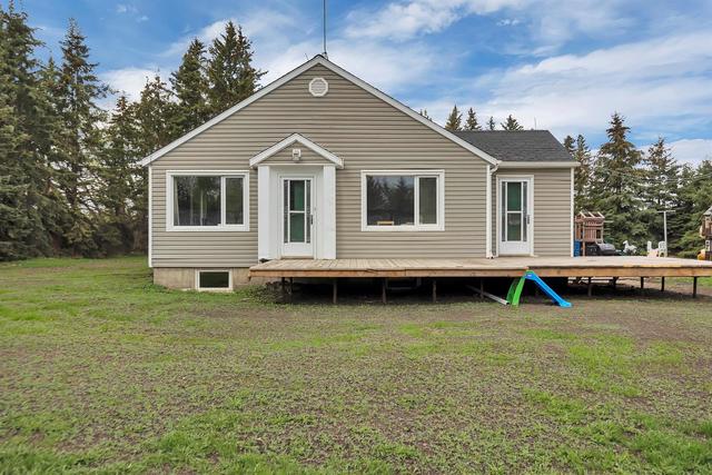 263072 Township Road 460, House detached with 5 bedrooms, 1 bathrooms and null parking in Wetaskiwin County No. 10 AB | Image 3