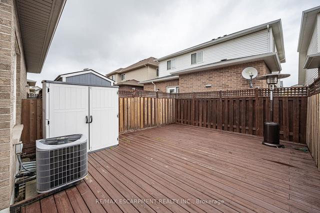 250 Brigadoon Dr, House detached with 3 bedrooms, 4 bathrooms and 4 parking in Hamilton ON | Image 35