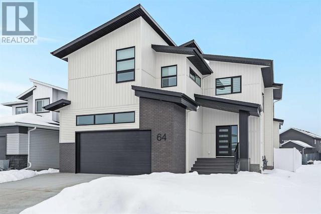 64 Lundberg Crescent, House detached with 4 bedrooms, 3 bathrooms and 2 parking in Red Deer AB | Image 1