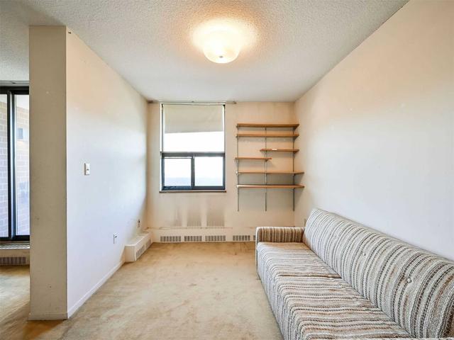 402 - 90 Ling Rd, Condo with 2 bedrooms, 1 bathrooms and 1 parking in Toronto ON | Image 15