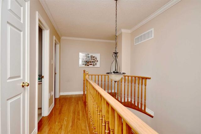 116 Northview Cres, House detached with 4 bedrooms, 3 bathrooms and 4 parking in Barrie ON | Image 5