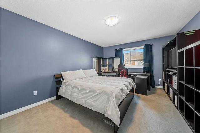 1697 Clearbrook Dr, House detached with 3 bedrooms, 3 bathrooms and 6 parking in Oshawa ON | Image 22