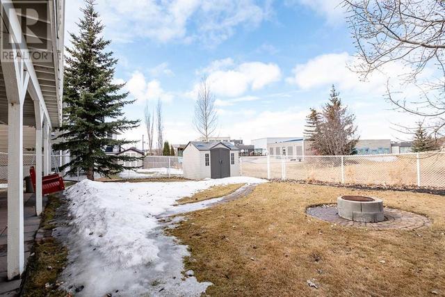 75 Irving Crescent, House detached with 3 bedrooms, 3 bathrooms and 4 parking in Red Deer AB | Image 23