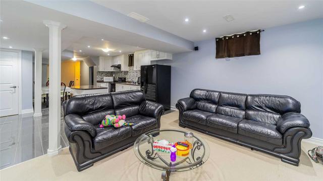 66 Watercrest Dr, House detached with 4 bedrooms, 4 bathrooms and 5 parking in Hamilton ON | Image 32