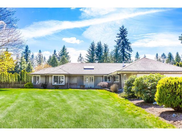 25040 57 Avenue, House detached with 3 bedrooms, 3 bathrooms and 15 parking in Langley BC | Image 31