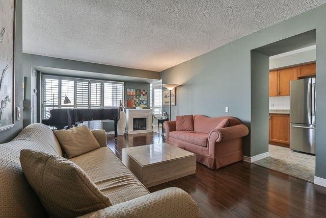 Lph16 - 9015 Leslie St N, Condo with 3 bedrooms, 2 bathrooms and 1 parking in Richmond Hill ON | Image 8