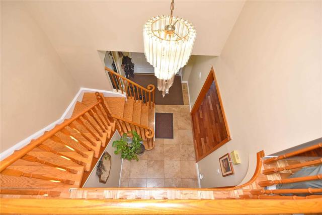 8 Torrance Wood, House detached with 4 bedrooms, 4 bathrooms and 4 parking in Brampton ON | Image 11