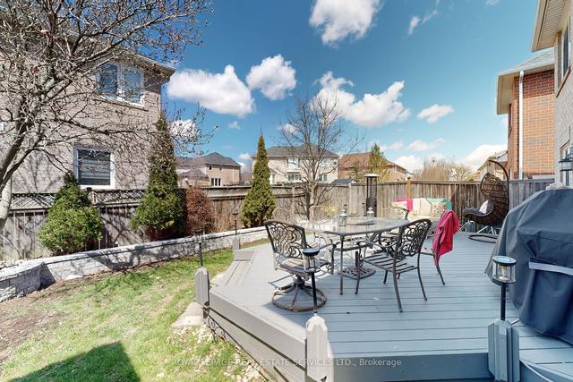 2933 Westoak Trails Blvd, House detached with 3 bedrooms, 4 bathrooms and 4 parking in Oakville ON | Image 35