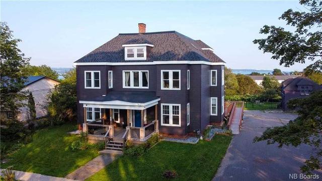 357 Dufferin Row, House detached with 7 bedrooms, 5 bathrooms and 4 parking in Saint John NB | Image 1