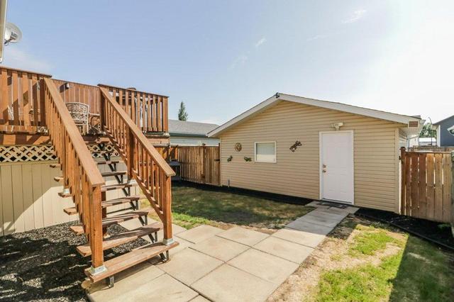 11 Kerr Close, House detached with 3 bedrooms, 2 bathrooms and 2 parking in Red Deer AB | Image 26
