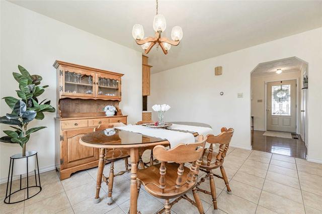 48 Paul Ave, House detached with 2 bedrooms, 2 bathrooms and 3 parking in Guelph ON | Image 9