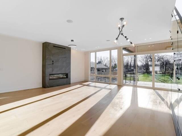 1356 Alexandra Ave, House detached with 4 bedrooms, 6 bathrooms and 5 parking in Mississauga ON | Image 3