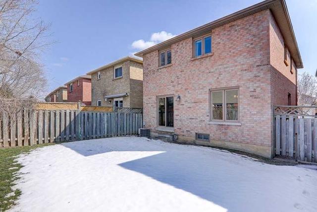 44 Westhampton Dr, House detached with 4 bedrooms, 4 bathrooms and 4 parking in Vaughan ON | Image 21