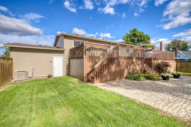 34 Bay St, House detached with 3 bedrooms, 2 bathrooms and 4 parking in South Dundas ON | Image 20
