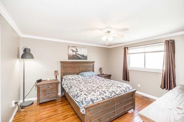 71 Adelaide St, House semidetached with 3 bedrooms, 1 bathrooms and 4 parking in Barrie ON | Image 7