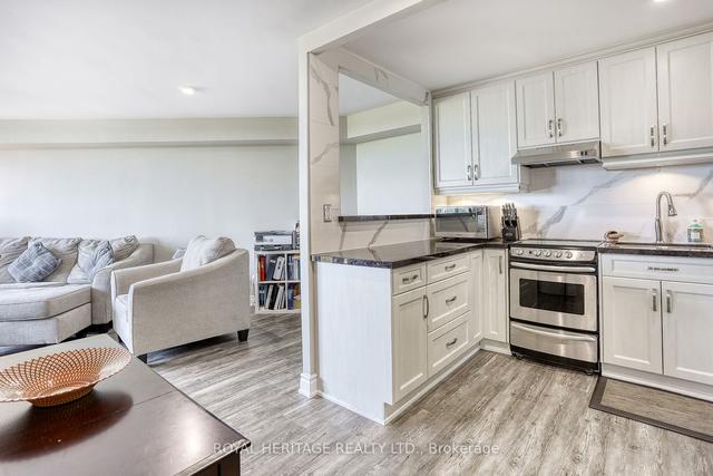 611 - 2 Westney Rd N, Condo with 2 bedrooms, 2 bathrooms and 1 parking in Ajax ON | Image 4
