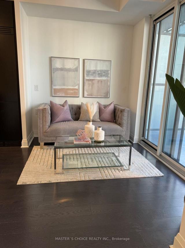 411 - bay 1080 St, Condo with 1 bedrooms, 1 bathrooms and 0 parking in Toronto ON | Image 3