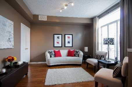 th2 - 3062 Lake Shore Blvd W, Townhouse with 2 bedrooms, 3 bathrooms and 2 parking in Toronto ON | Image 6