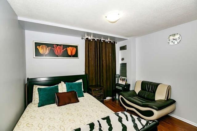 711 - 18 Knightsbridge Rd, Condo with 3 bedrooms, 2 bathrooms and 1 parking in Brampton ON | Image 20