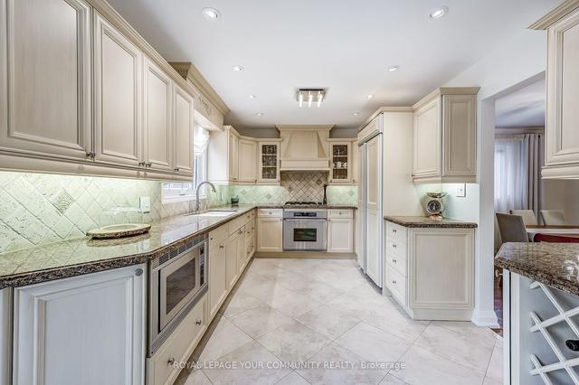 23 Radway Ave, House detached with 4 bedrooms, 4 bathrooms and 6 parking in Toronto ON | Image 30