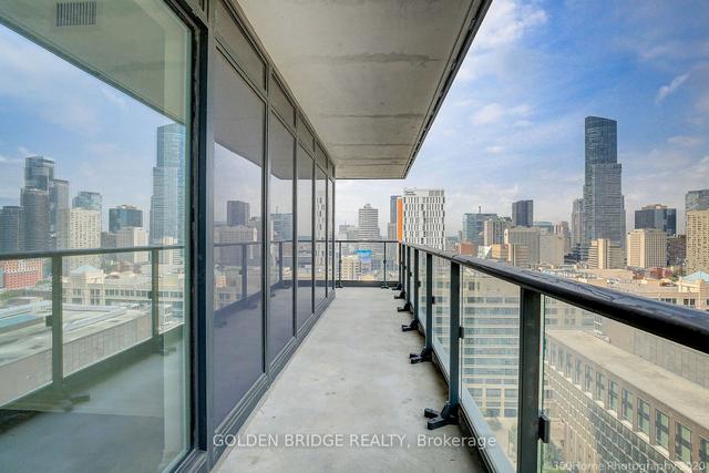 2410 - 251 Jarvis St, Condo with 3 bedrooms, 1 bathrooms and 1 parking in Toronto ON | Image 18