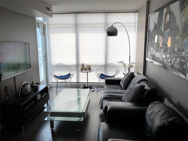 1002 - 15 Fort York Blvd, Condo with 1 bedrooms, 1 bathrooms and null parking in Toronto ON | Image 8