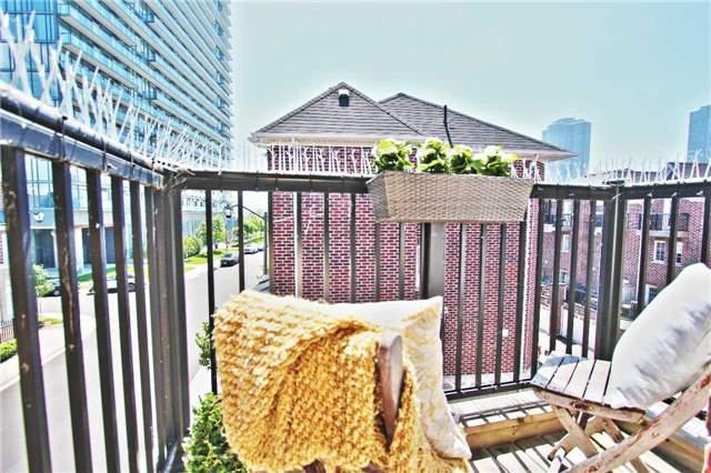 Th73 - 119A The Queensway St, Townhouse with 3 bedrooms, 3 bathrooms and 1 parking in Toronto ON | Image 15