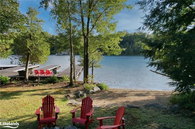 1216 Hamills Point Rd, House detached with 4 bedrooms, 2 bathrooms and 6 parking in Muskoka Lakes ON | Image 13