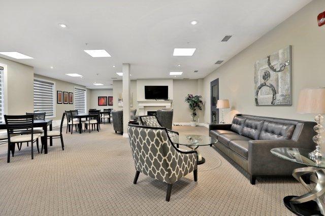 212 - 2300 Upper Middle Rd W, Condo with 1 bedrooms, 1 bathrooms and 2 parking in Oakville ON | Image 19