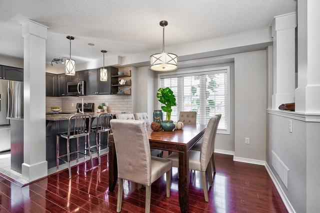 4249 Cole Cres, House semidetached with 4 bedrooms, 3 bathrooms and 2 parking in Burlington ON | Image 2