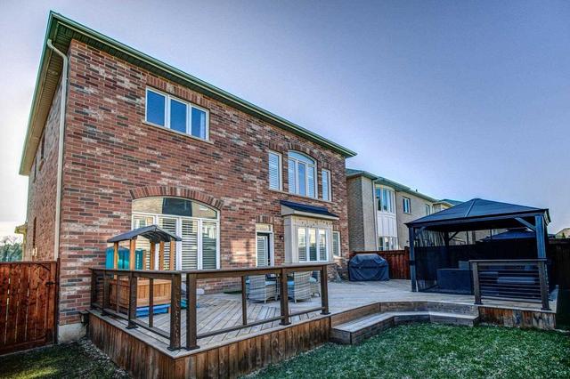 21 Darlet Ave, House detached with 4 bedrooms, 3 bathrooms and 4 parking in Ajax ON | Image 35