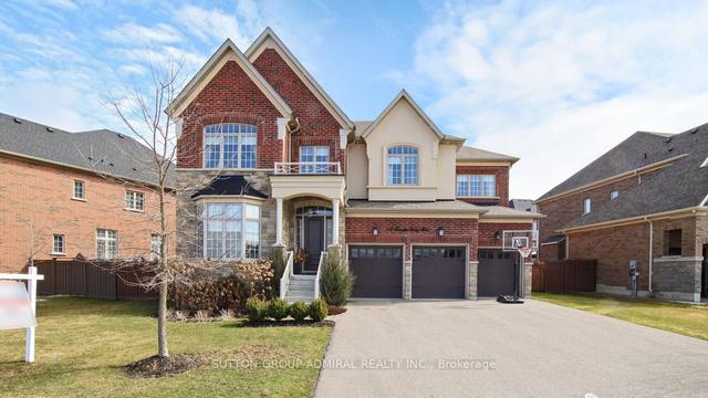 19 Paradise Valley Tr, House detached with 4 bedrooms, 6 bathrooms and 9 parking in King ON | Image 1