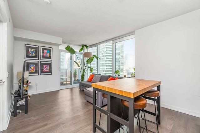 2603 - 10 York St, Condo with 2 bedrooms, 2 bathrooms and 0 parking in Toronto ON | Image 23