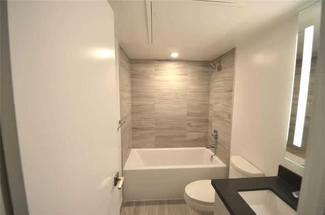 606 - 188 Cumberland St, Condo with 1 bedrooms, 1 bathrooms and 0 parking in Toronto ON | Image 6