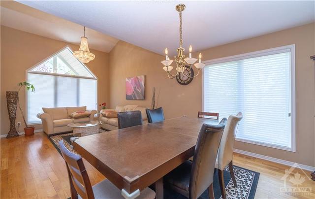 2877 Brigham Way, House detached with 4 bedrooms, 4 bathrooms and 6 parking in Ottawa ON | Image 7