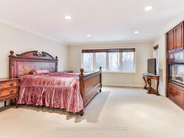 49 Arjay Cres, House detached with 4 bedrooms, 5 bathrooms and 11 parking in Toronto ON | Image 20