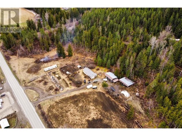 1538 Highway 6, House detached with 3 bedrooms, 1 bathrooms and 14 parking in Lumby BC | Image 44