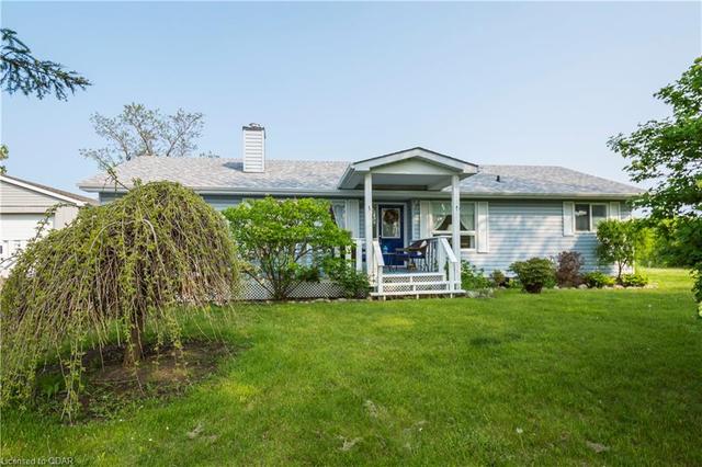 369 Lester Road, House detached with 3 bedrooms, 2 bathrooms and null parking in Quinte West ON | Image 1