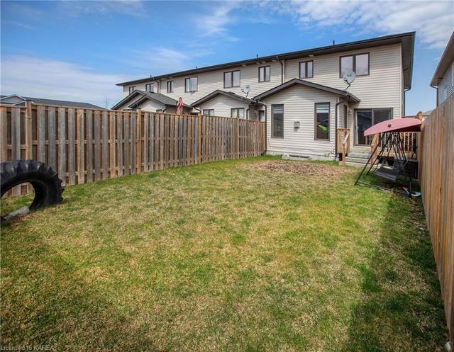 1393 Tremont Drive, House attached with 3 bedrooms, 3 bathrooms and 2 parking in Kingston ON | Image 24