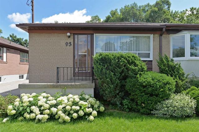 93 Overture Rd, House semidetached with 3 bedrooms, 2 bathrooms and 2 parking in Toronto ON | Image 1