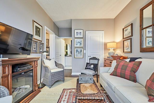 1102 - 1600 Charles St, Condo with 3 bedrooms, 3 bathrooms and 2 parking in Whitby ON | Image 19