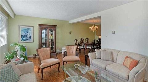 8 Trudy Rd, House semidetached with 3 bedrooms, 2 bathrooms and 4 parking in Toronto ON | Image 8