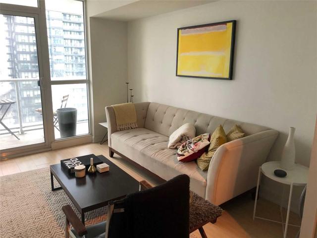1511 - 75 Queens Wharf Rd, Condo with 1 bedrooms, 1 bathrooms and 0 parking in Toronto ON | Image 6